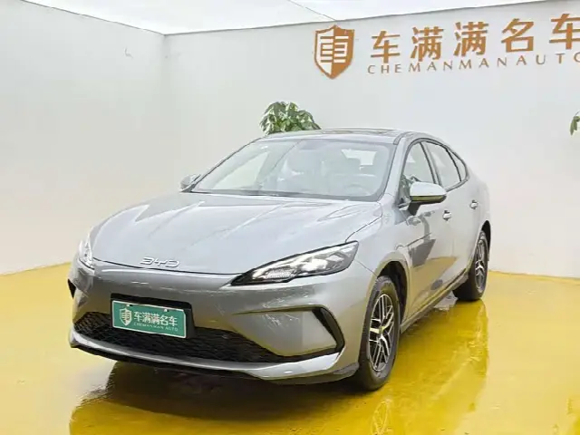 BYD Seal 05 DM-i Hybrid 2026, новый