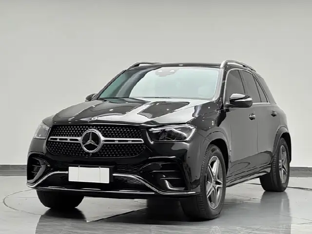 Mercedes-Benz GLE-Class 2024, 33 000 км