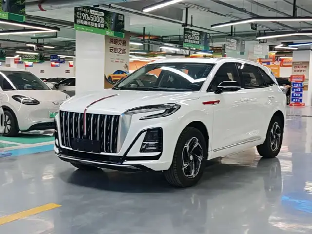Hongqi HS3 2024, 10 000 км