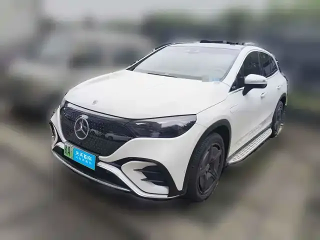 Mercedes-Benz EQE SUV 2023, 18 640 км