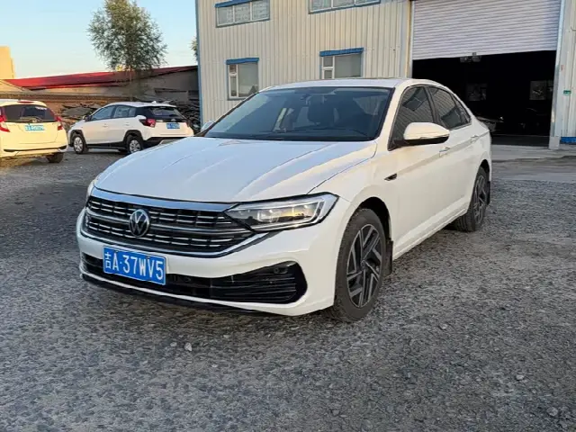 Volkswagen Sagitar L 2023, 17 000 км