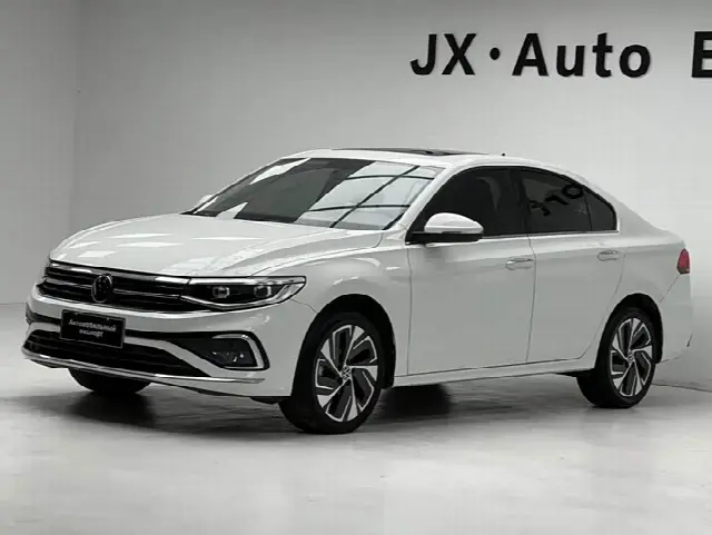 Volkswagen Bora 2023, 22 000 км