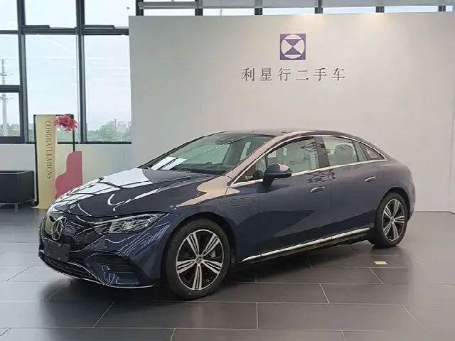 Mercedes-Benz EQE 2025, 9 200 км