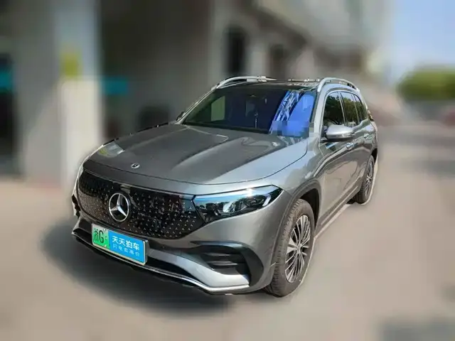 Mercedes-Benz EQB 2025, новый