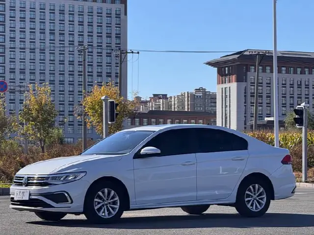 Volkswagen Bora 2023, 42 000 км