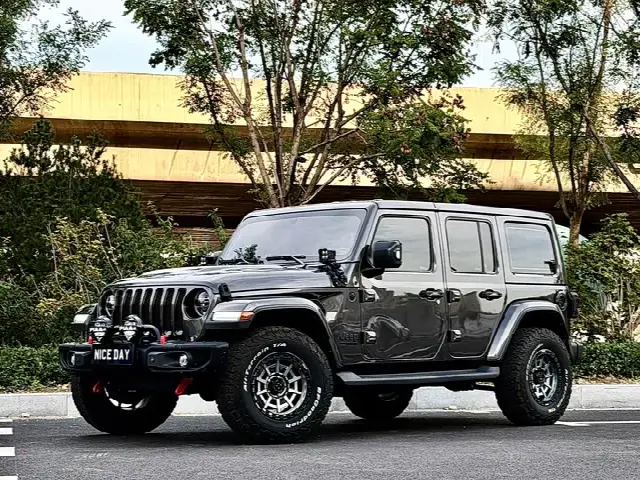Jeep Wrangler 2022, 30 000 км