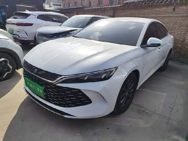 BYD Qin L 2024, 45 000 км