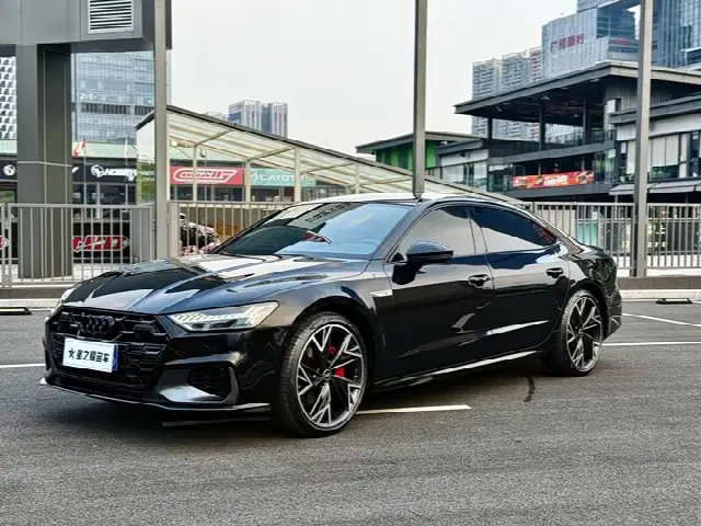 Audi A7L 2024, 29 000 км