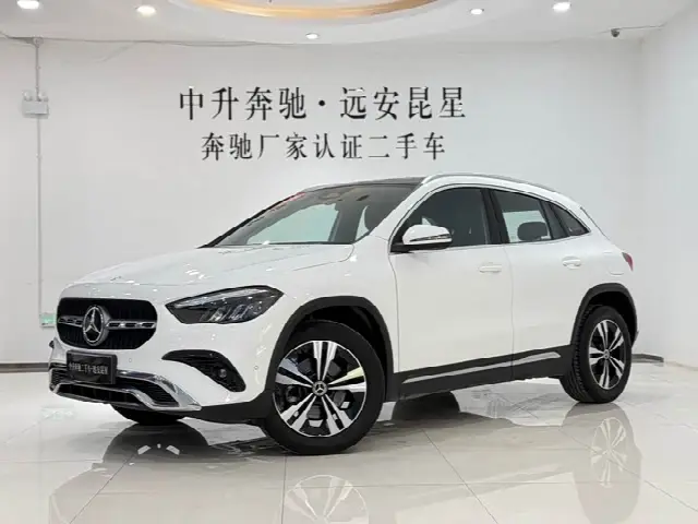 Mercedes-Benz GLA-Class 2024, 35 000 км