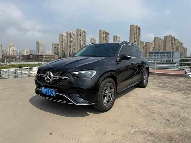 Mercedes-Benz GLE-Class 2026, 2 500 км