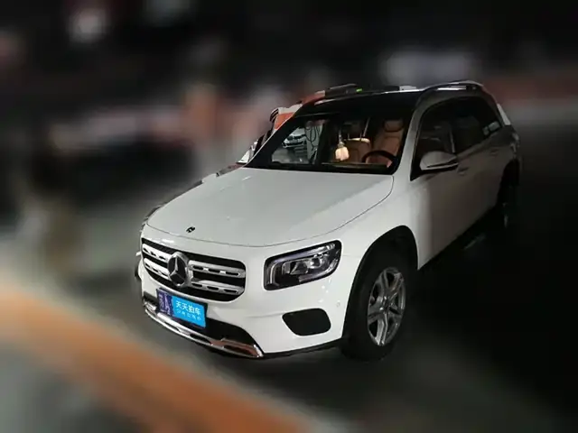 Mercedes-Benz GLB-Class 2023, 8 420 км