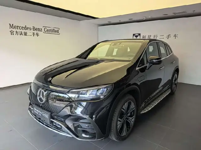 Mercedes-Benz EQE SUV 2024, новый