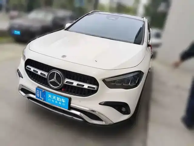 Mercedes-Benz GLA-Class 2024, 18 520 км