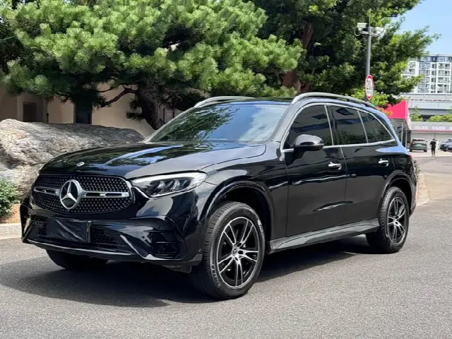 Mercedes-Benz GLC-Class 2025, 15 000 км