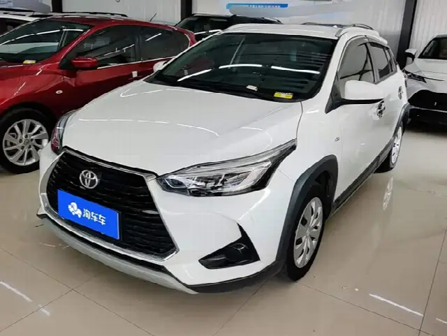 Toyota Yaris L Hatchback 2022, 38 100 км
