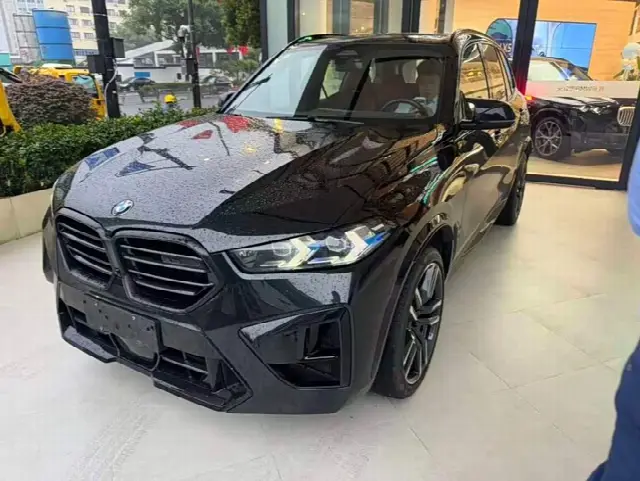 BMW X5 M 2023, 2 300 км