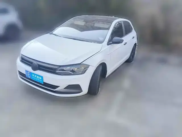 Volkswagen Polo 2023, 24 250 км