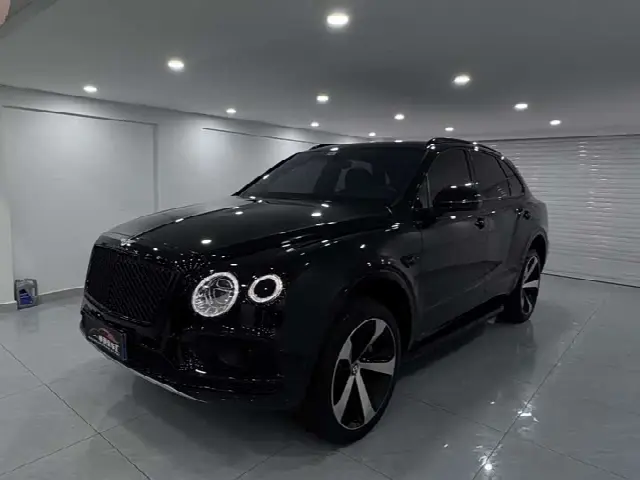 Bentley Bentayga Hybrid 2021, 56 000 км