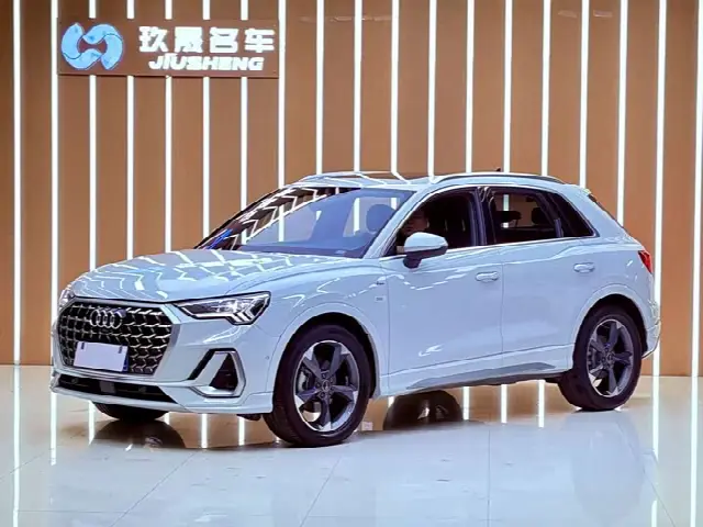 Audi Q3 2024, 38 800 км