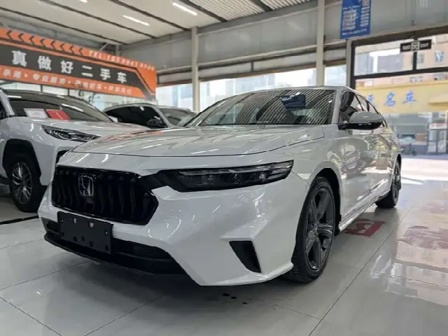 Honda Inspire 2023, 23 700 км