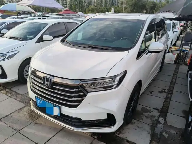 Honda Odyssey 2024, 22 000 км