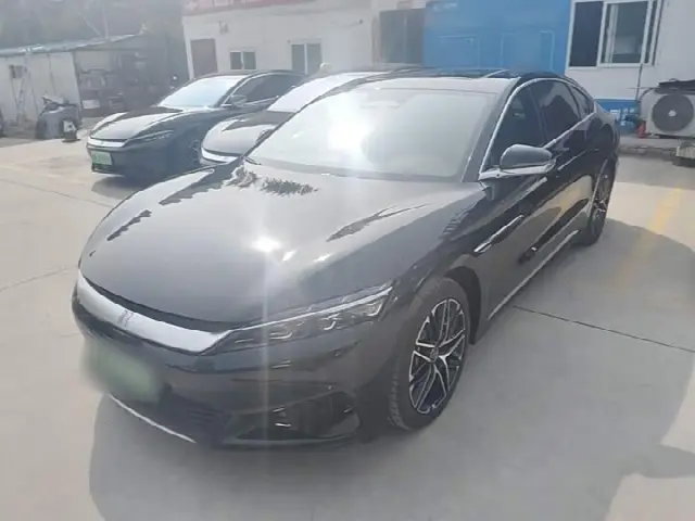 BYD Han 2025, 13 700 км