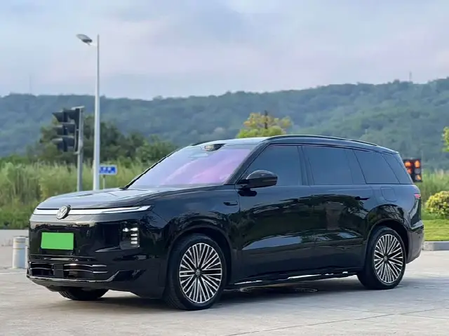 Volkswagen ID.Era 9X 2026, 5 000 км