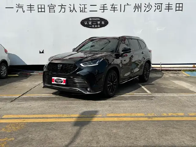 Toyota Crown Kluger 2024, 11 000 км
