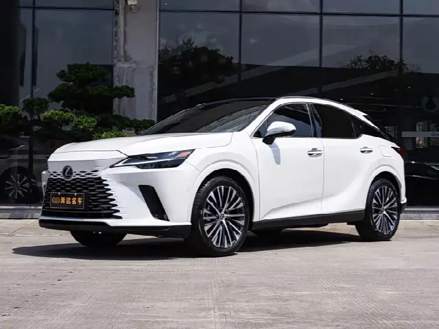 Lexus RX Hybrid 2023, 49 000 км