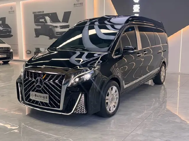Mercedes-Benz V-Class 2024, 32 000 км