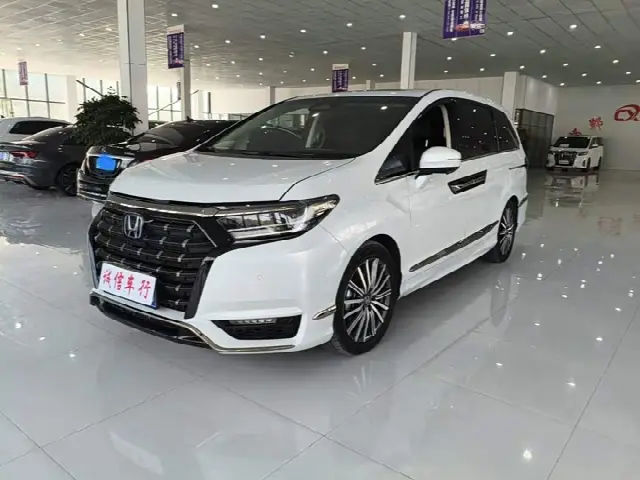 Honda Elysion 2024, 98 000 км