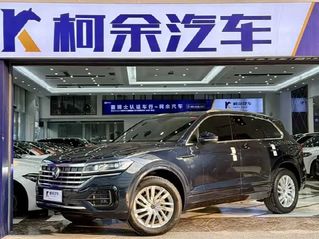 Volkswagen Touareg 2023, 89 000 км
