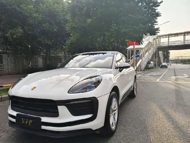 Porsche Macan 2025, 22 000 км