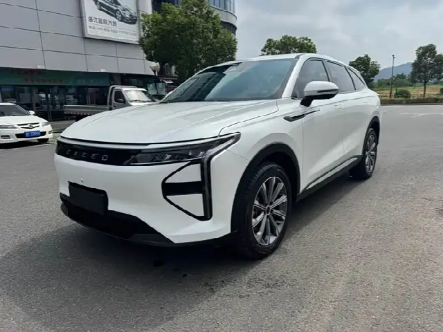 Exeed RX C-DM Hybrid 2026, 19 000 км