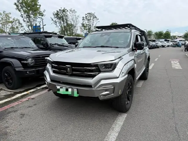Tank 400 Hybrid 2024, 40 000 км