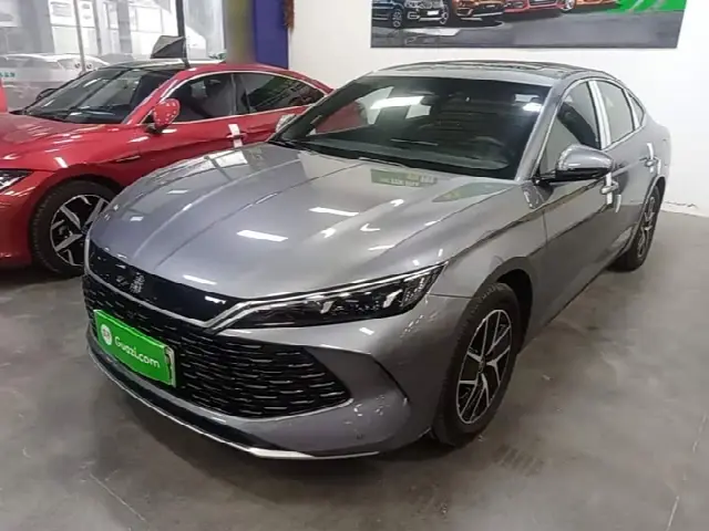 BYD Qin L 2024, 14 000 км