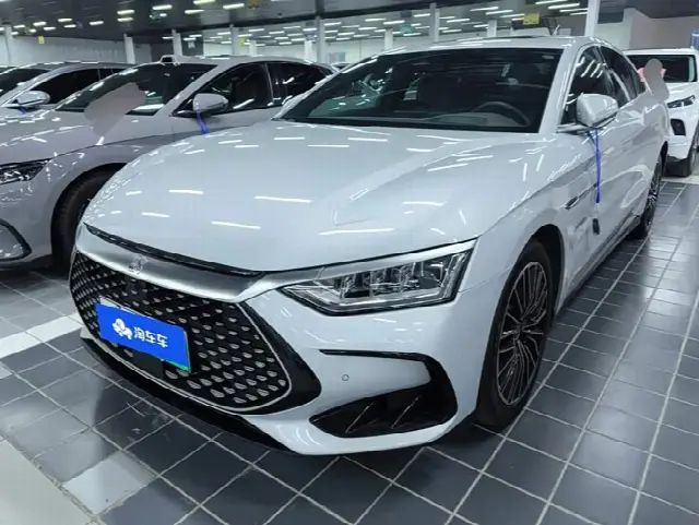BYD Han 2024, 26 200 км