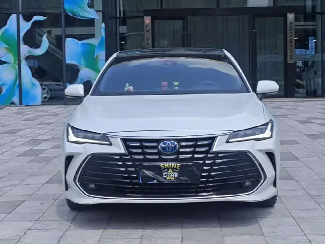 Toyota Avalon 2023, 50 300 км