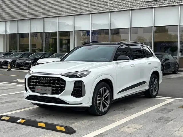 Audi Q6 2024, 14 000 км