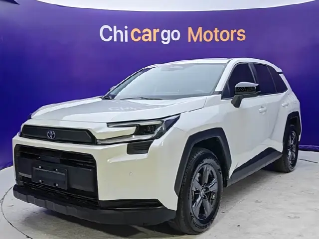 Toyota RAV4 2026, 5 000 км