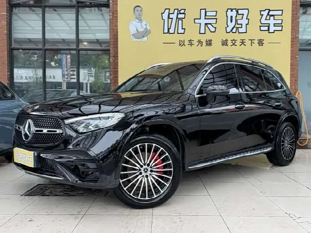 Mercedes-Benz GLC-Class 2023, 56 000 км