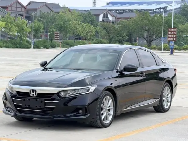 Honda Accord 2022, 60 000 км
