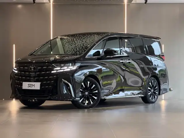 Toyota Alphard 2024, 100 000 км