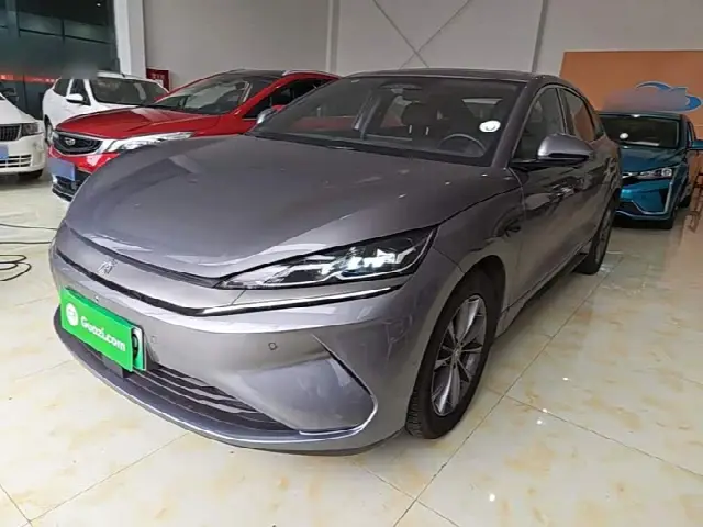 BYD Qin L 2025, 23 100 км