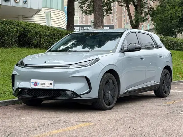 BAIC Arcfox T1 2025, 28 000 км