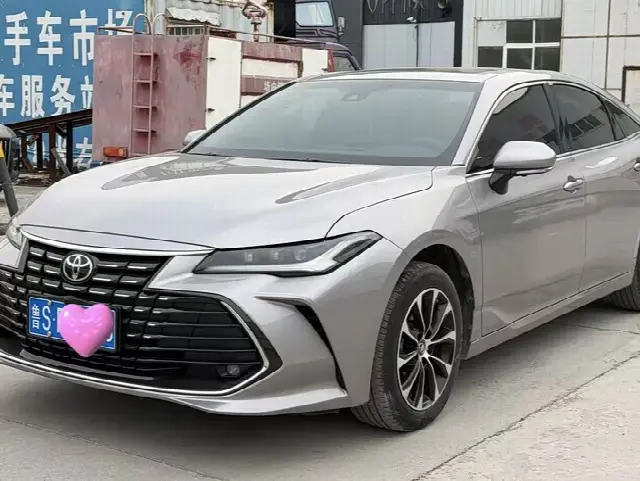 Toyota Avalon 2023, 59 000 км