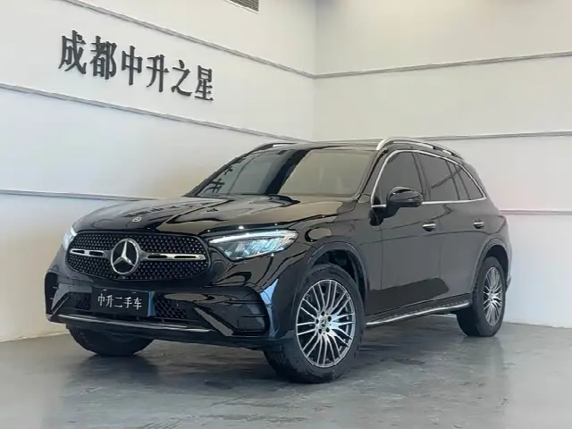 Mercedes-Benz GLC-Class 2025, 23 000 км