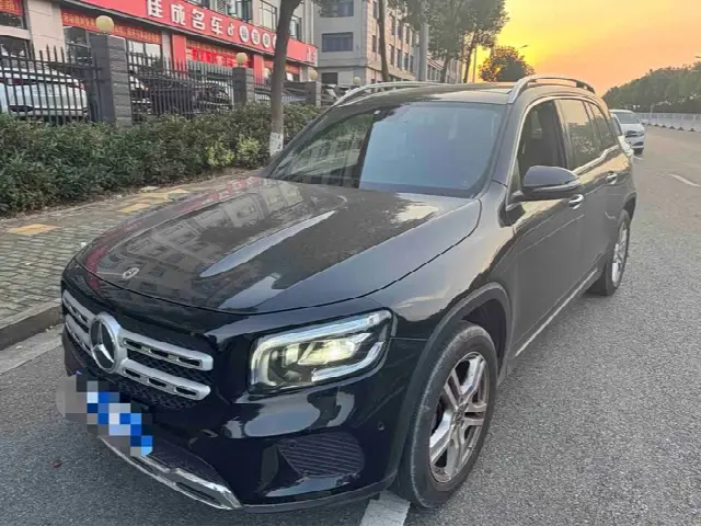 Mercedes-Benz GLB-Class 2022, 32 000 км