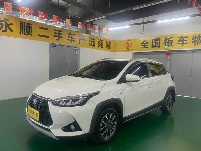 Toyota Yaris L Hatchback 2022, 40 000 км