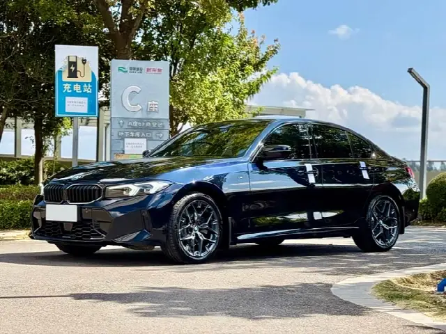 BMW 3 Series 2025, новый